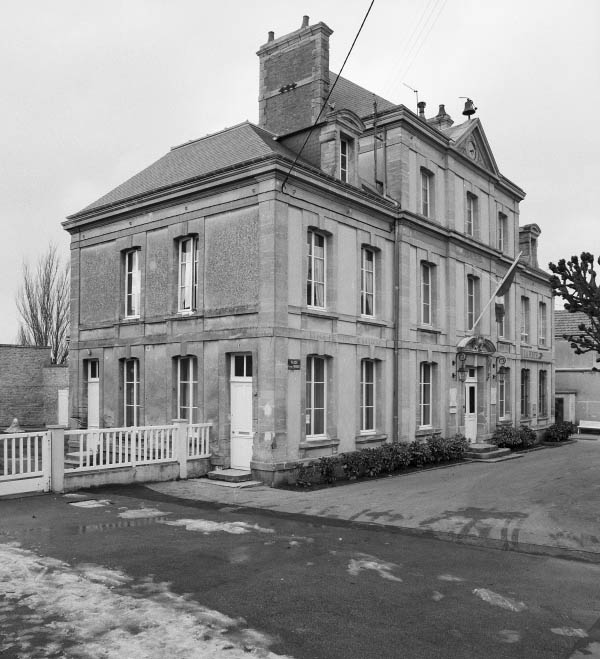 mairie, école primaire (école de garçons)