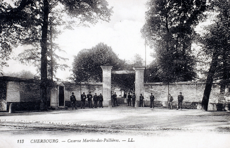 abbaye Notre-Dame-du-Voeu, puis hôpital de la Marine, puis caserne Martin des Pallières, puis cité Chantereyne, actuellement site archéologique