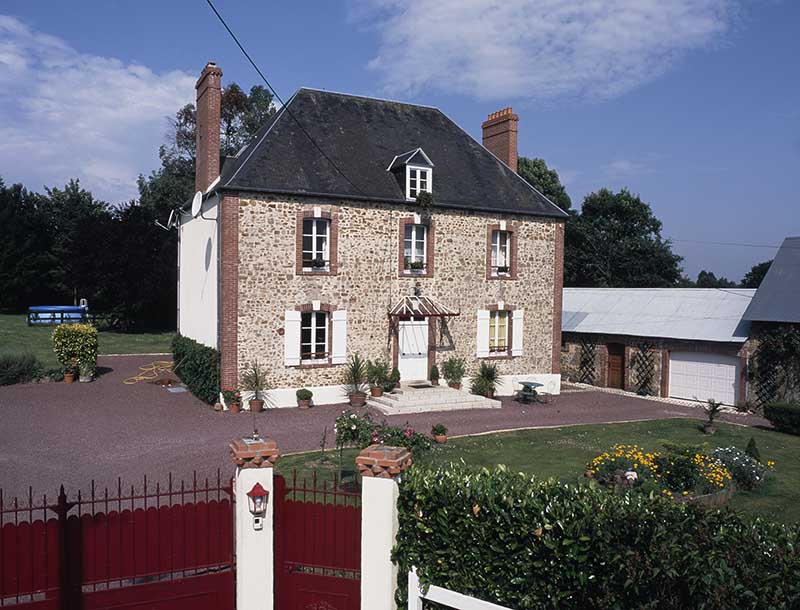 ferme, actuellement maison