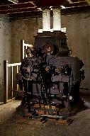 ensemble de 3 machines à broyer : appareils à cylindres