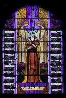 verrière hagiographique et commémorative de la guerre de 1914-1918 : Sainte Thérèse de l'Enfant-Jésus