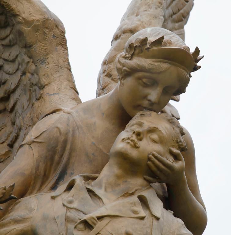 monument aux morts de la guerre de 1914-1918 : Le Sacrifice