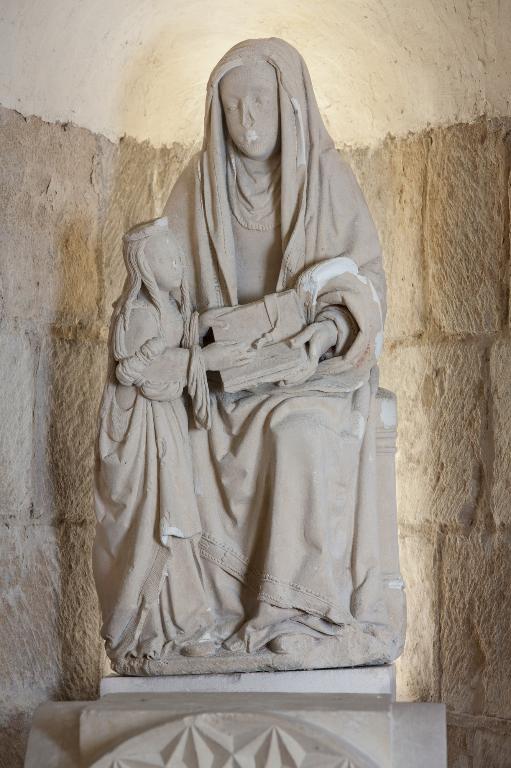groupe sculpté : Éducation de la Vierge