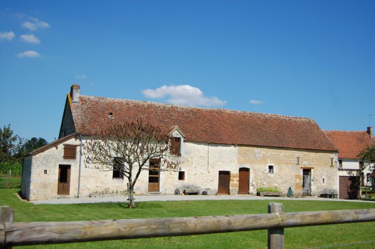 Ferme de type 'bloc à terre' aux Feugerets (repérée).