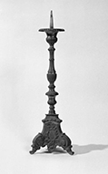 ensemble de 6 chandeliers d'autel et croix d'autel (garniture d'autel)