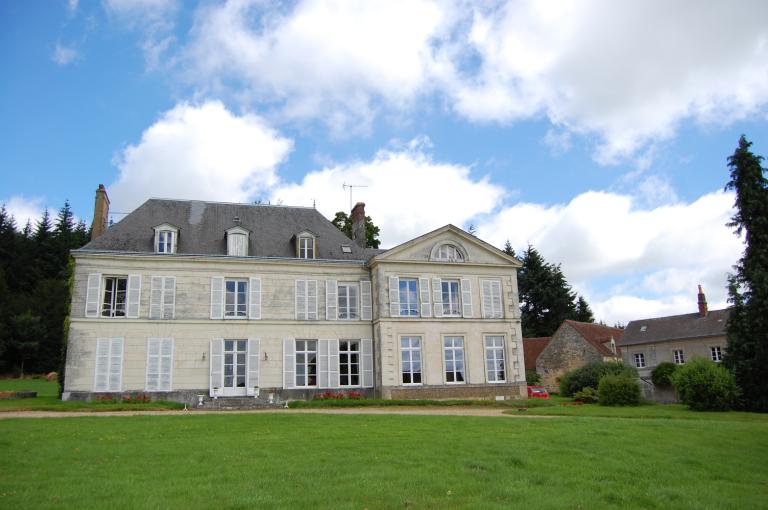 Maison de maître dite château de Champaillaume et ferme du domaine