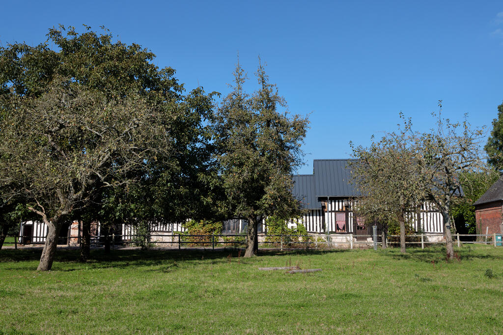 ferme, actuellement exploitation cidricole dite Le P'tit Clos normand