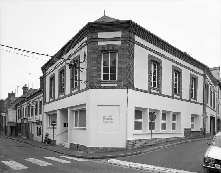 usine de quincaillerie dite Manufacture Lherminier, puis S.A. des Tréfileries Françaises, puis S.A. des Etablissements Dassonville et Fatus, puis S.A.R.L. des Etablissements Fatus et Cie