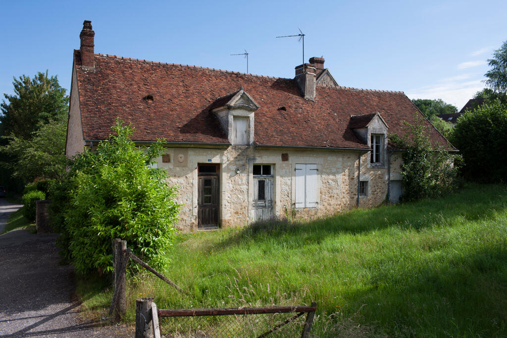 le bourg de La Chapelle-Montligeon