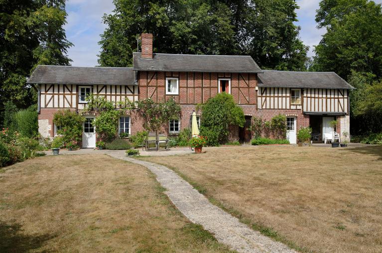 ferme du château de Caveaumont, actuellement domaine de la Renardière