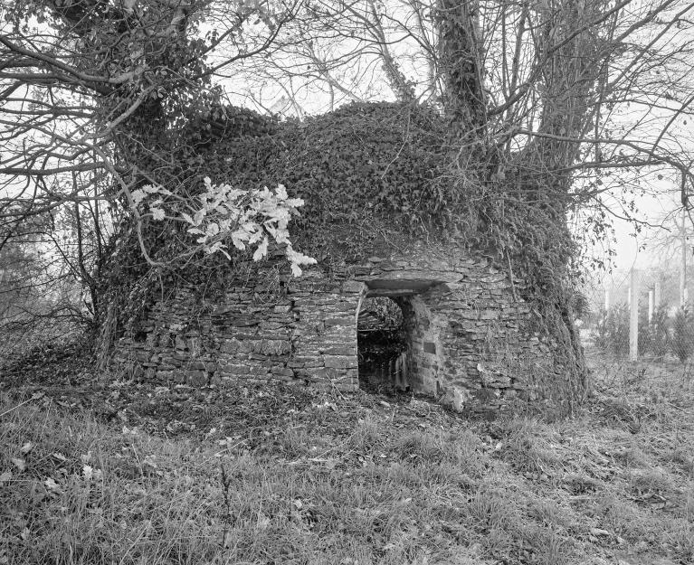 La céramique industrielle dans le Bessin (Calvados) et le département de la Manche : les poteries