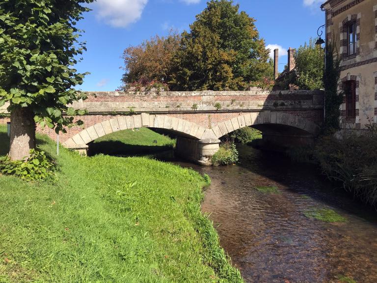 pont dit "Pont Rouge"