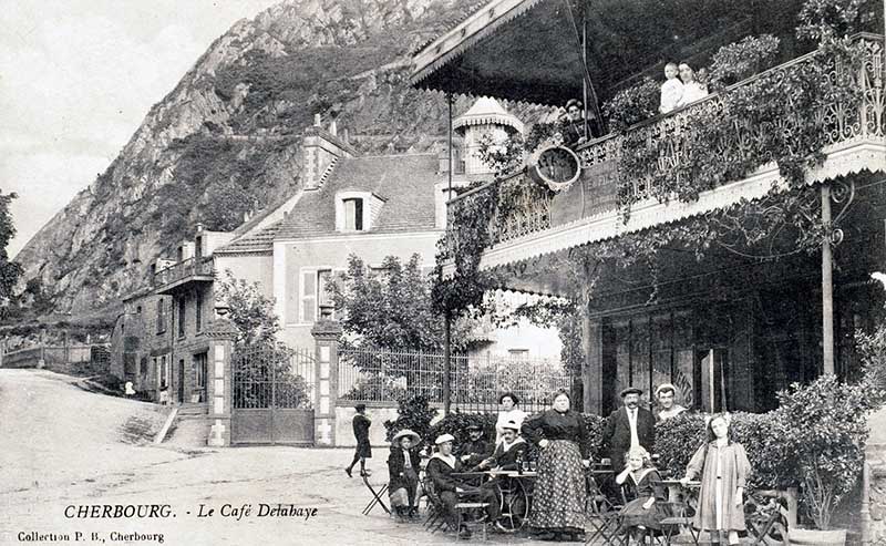 CHERBOURG - Le Café Delahaye.- Carte postale, collection P. B., Cherbourg. (AD Manche. Série FI).