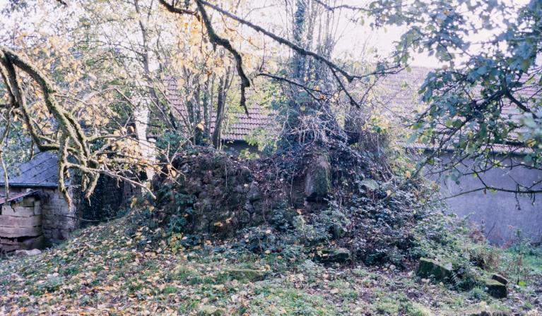 La céramique industrielle dans le Bessin (Calvados) et le département de la Manche : les poteries