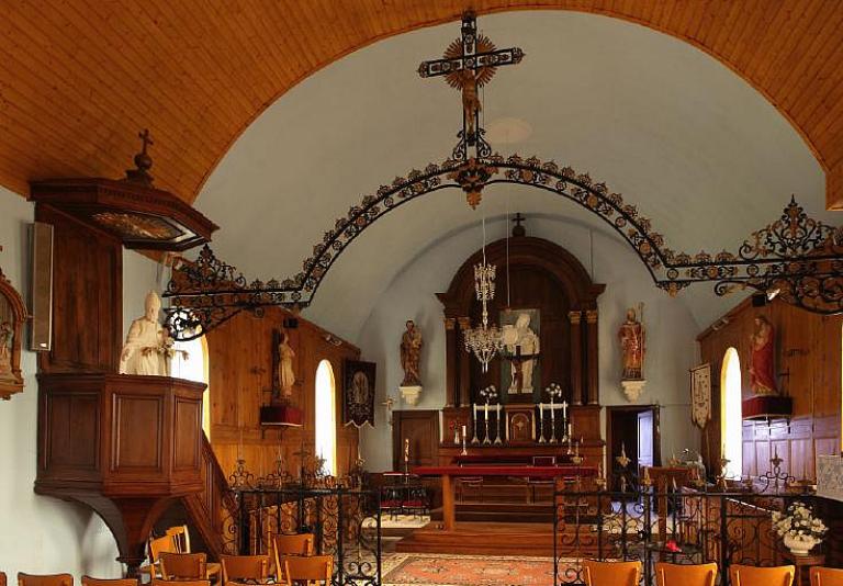 présentation des objets mobiliers de l'église Saint-Martin