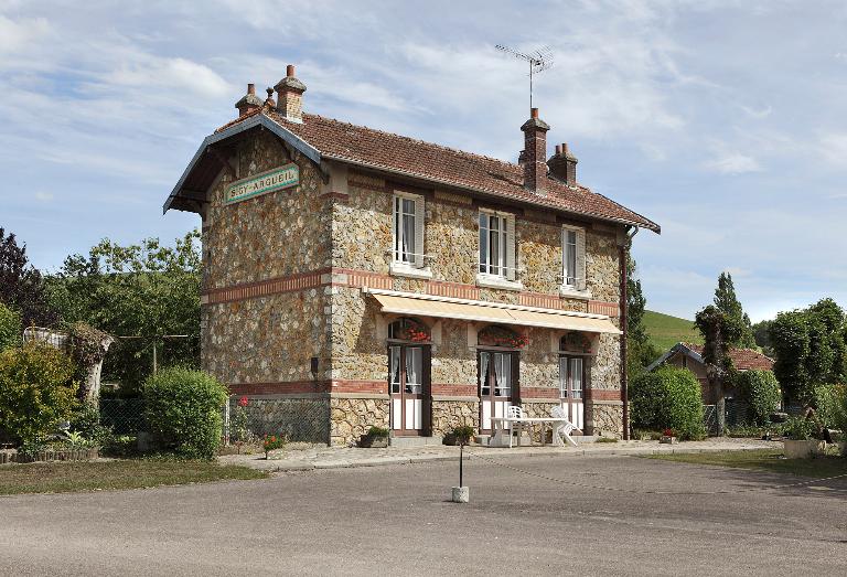 gare et maison de garde-barrière de Sigy-Argueil