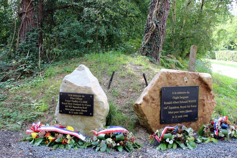 monument commémoratif