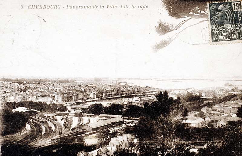 3 - CHERBOURG - Panorama de la Ville et de la rade.- Carte postale. (AD Manche. Série FI).