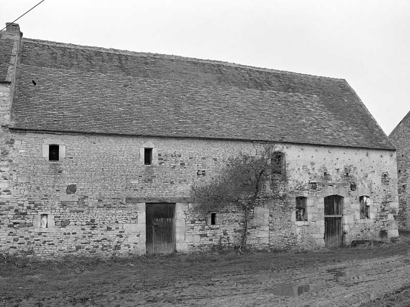 les maisons et fermes de Merri