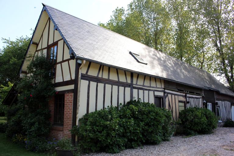 Les maisons et fermes de Barneville-sur-Seine