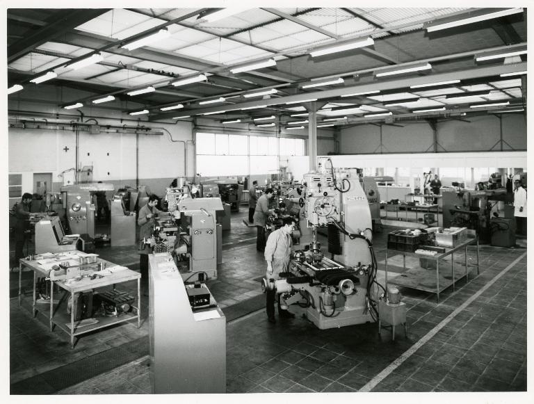 usine de produits explosifs dite pyrotechnie de Cormelles, puis usine d'armes UFRAMEC, puis usine de matériel électroménager Moulinex