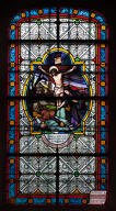 Verrière mixte et commémorative de la guerre de 1914-1918 : Apparition du Christ en Croix et de la Vierge Marie à un soldat mourant