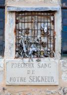 haut-relief : Le Précieux Sang