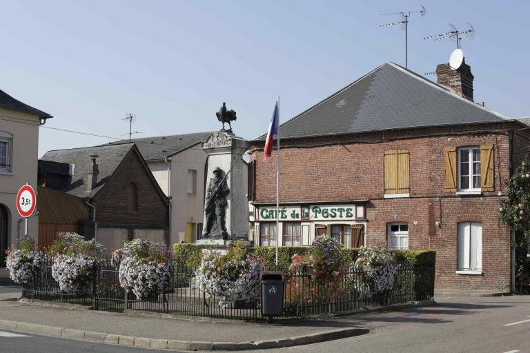 monument aux morts de la guerre de 1914-1918 : A l'assaut