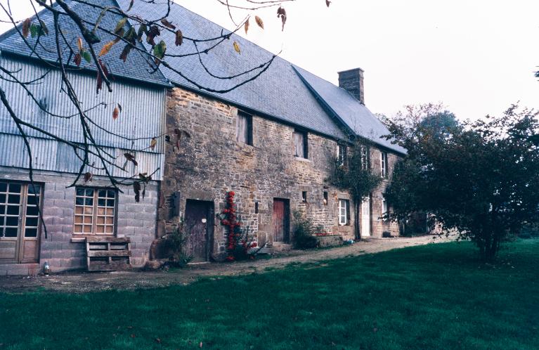 La céramique industrielle dans le Bessin (Calvados) et le département de la Manche : les poteries