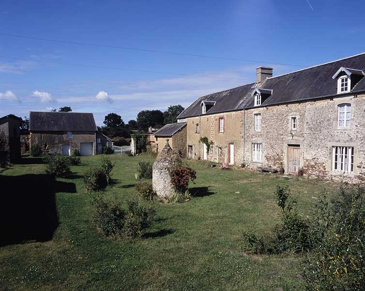 ferme, actuellement maison