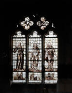 verrière : saint François d'Assise, saint Jacques le Mineur, Notre-Dame de Pitié (baie 14)
