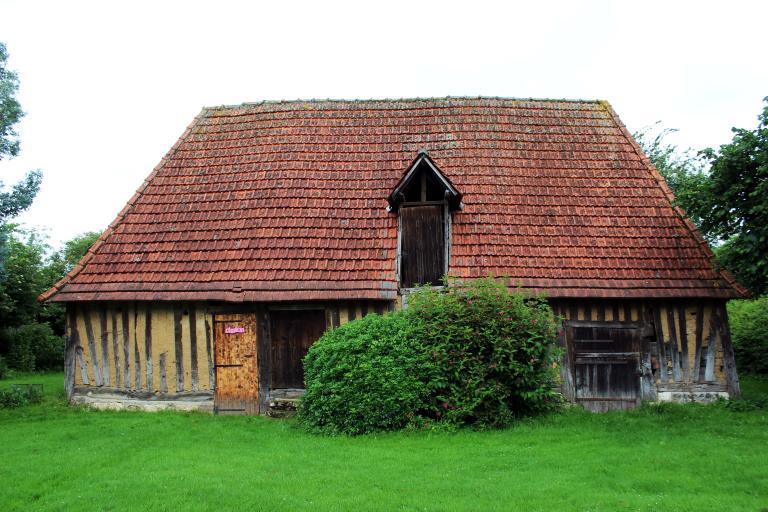 ferme du bourg, actuellement maisons