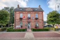 mairie et école de garçons, actuellement mairie
