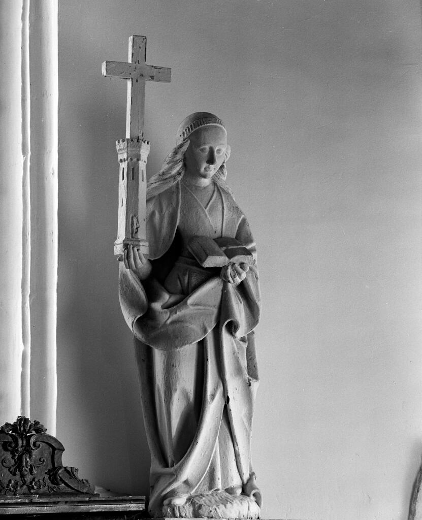 statue (petite nature) : sainte Barbe