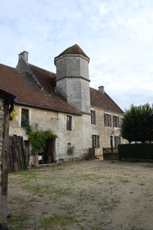 collège puis ferme, actuellement maison