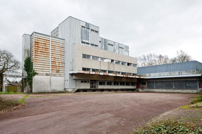 minoterie Les Moulins de Saint-Gabriel, actuellement gymnase