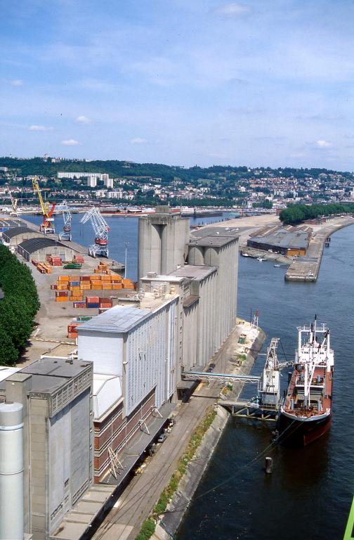 semoulerie Skalli, puis Pasta Corp, puis semoulerie de Normandie