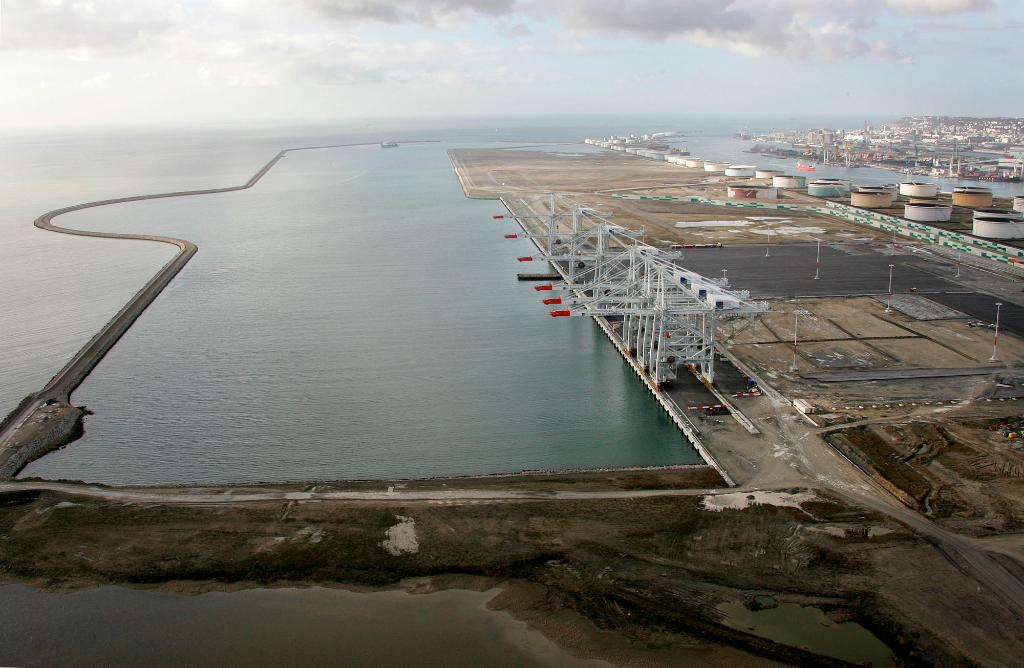 terminal à conteneurs Port 2000