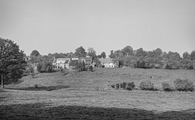 La céramique industrielle dans le Bessin (Calvados) et le département de la Manche : les poteries