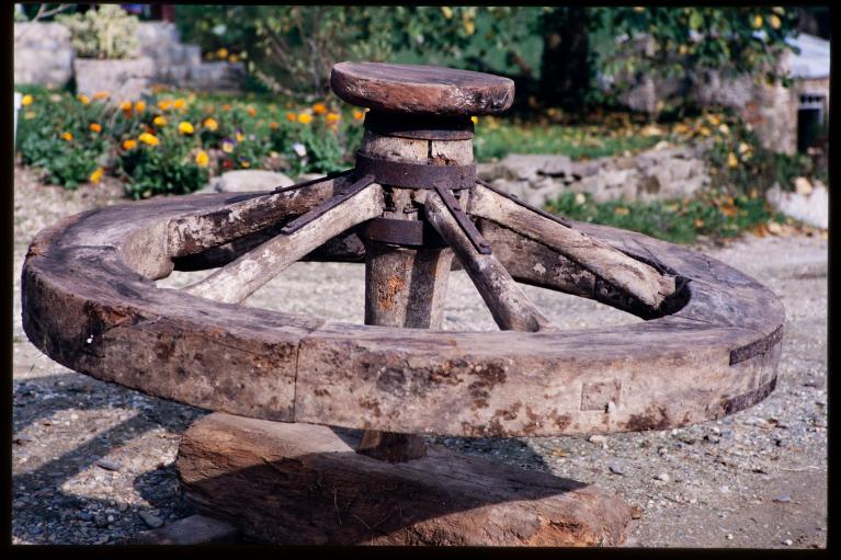 La céramique industrielle dans le Bessin (Calvados) et le département de la Manche : les poteries