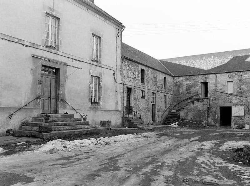 les maisons et fermes de Cintheaux