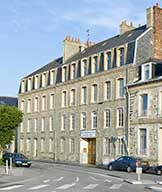 école de la congrégation des soeurs de Jésus et Marie puis lycée professionnel privé de l'ingénieur Cachin