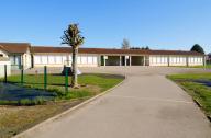 mairies et groupes scolaires reconstruits par Maurice Novarina