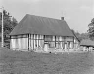 les maisons et fermes de Mont-Ormel