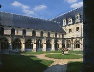 cloître