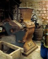 Broyeur à graines de moutarde