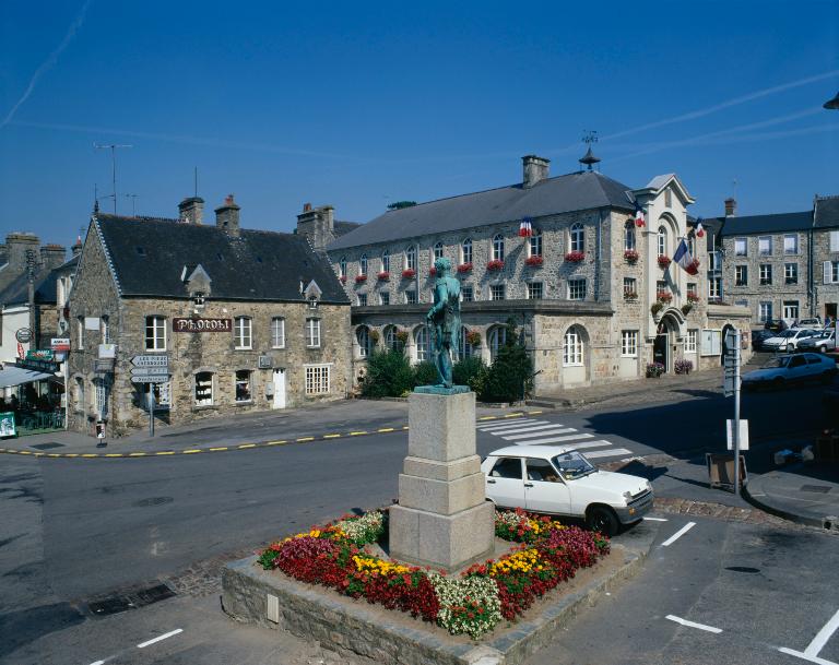 monument commémoratif au général Le Marois