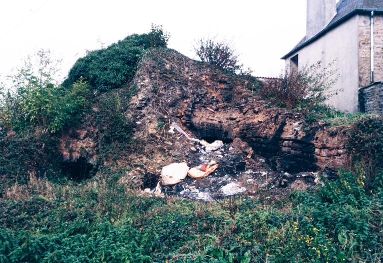 La céramique industrielle dans le Bessin (Calvados) et le département de la Manche : les poteries