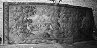 pièce murale (tapisserie à bordure, verdure) : hérons dans un paysage