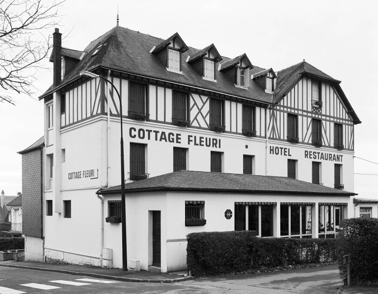 hôtel de voyageurs dit Cottage Fleuri